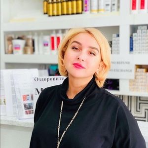 Meet your Posher, Inna